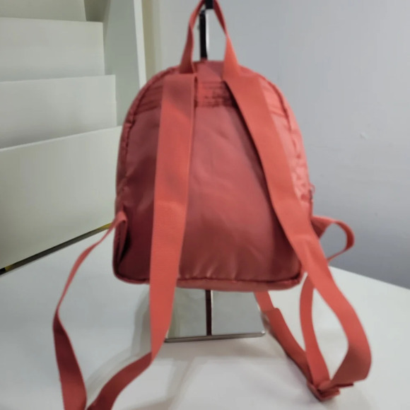 Pink Victoria's Secret Ripstop So Rosy Mini Backpack Bag Great For Travel NWOT - Picture 5 of 12
